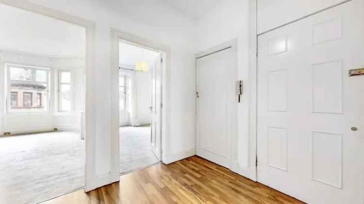 2 Bedroom Flat for Sale in Shawlands, Glasgow