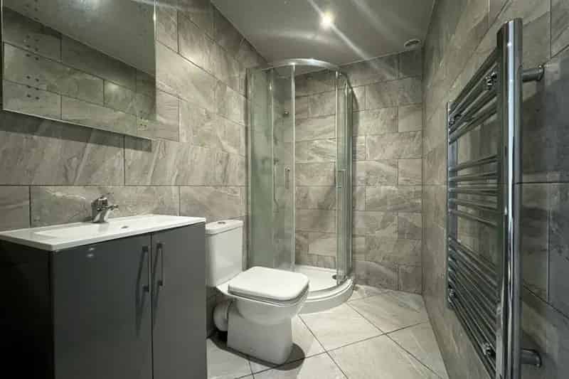 One Bedroom Furnished City Centre Apartment Available Now