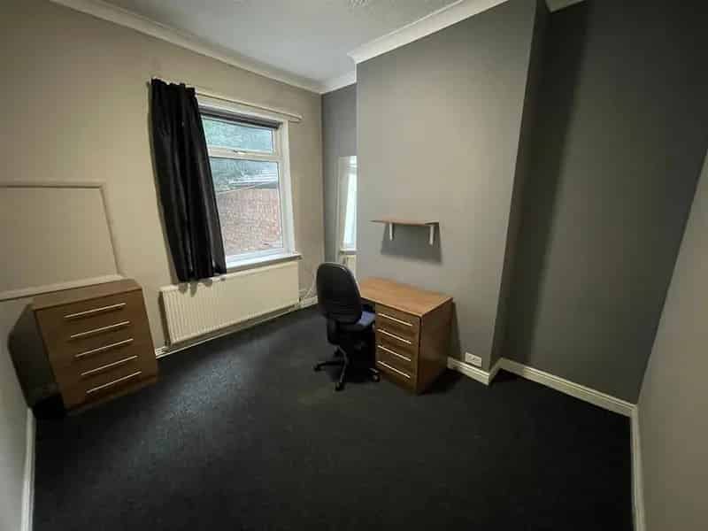 4 Bedroom House Share to Rent