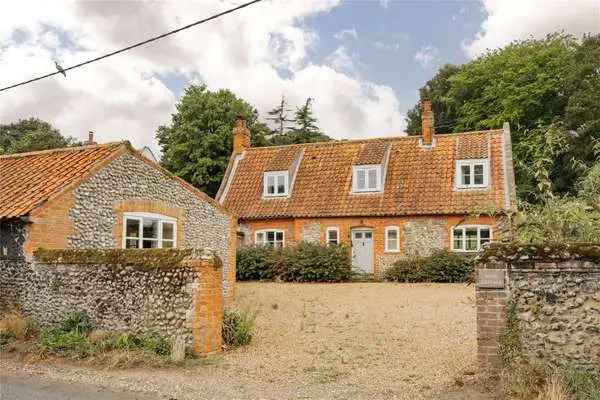 Mole Cottage Stiffkey Coastal Village Cottage for Sale