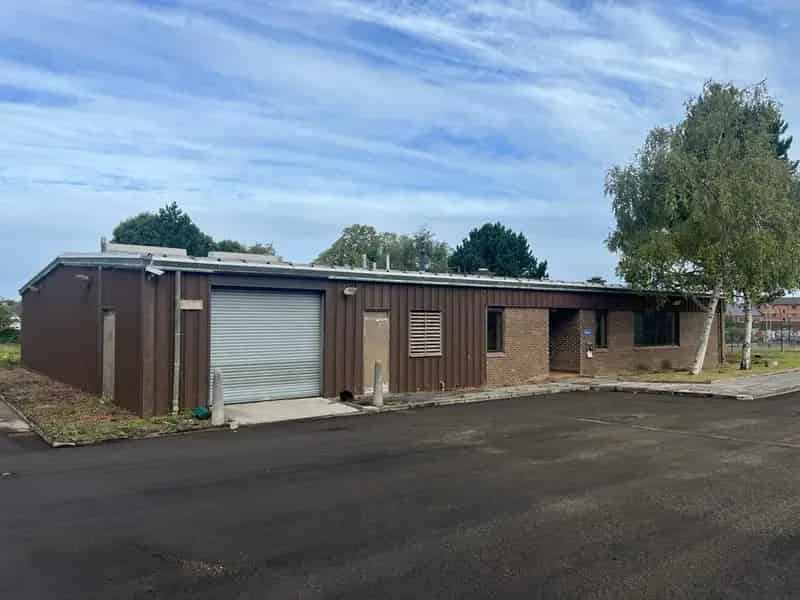Refurbished Industrial Unit Hamilton Secure Yard M74 Access