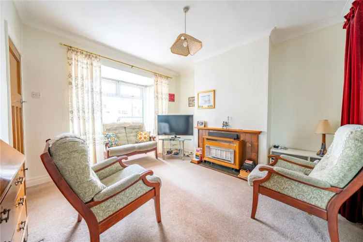 Three Bed Semi Detached House Near Train Station