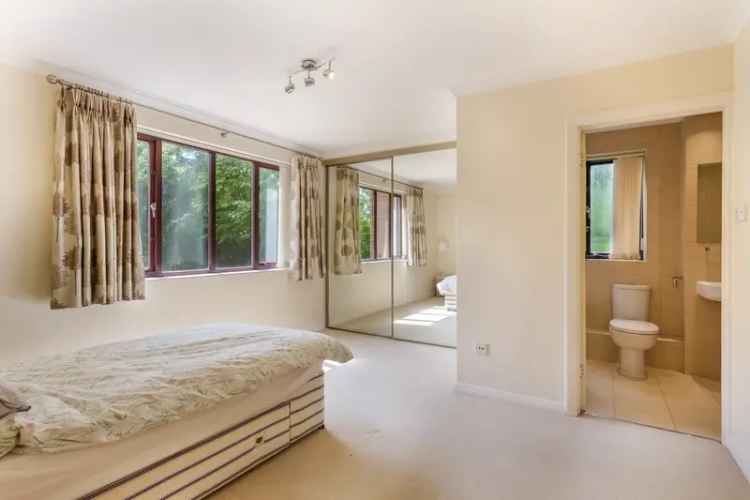 3 Bedroom Duplex Apartment to Rent Warlingham