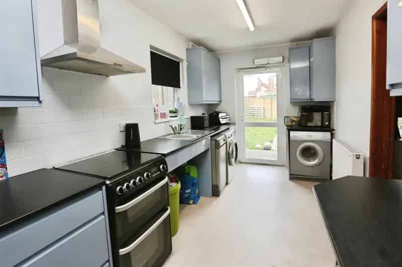 Spacious Family Home Near Priddy's Hard with Ample Parking