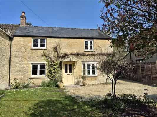 Charming 3-Bedroom Cottage in Bampton Oxfordshire