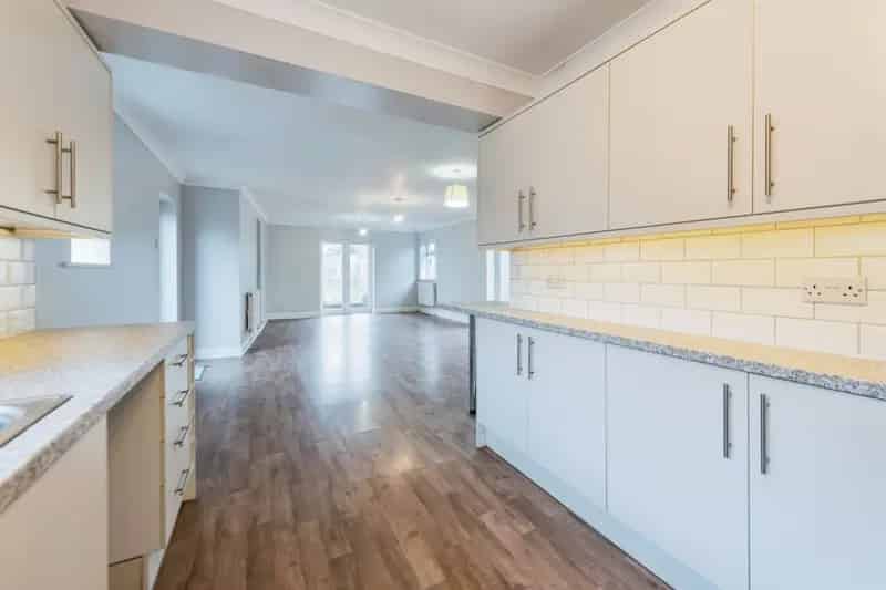 Four Bedroom Detached Bungalow in Stubbington