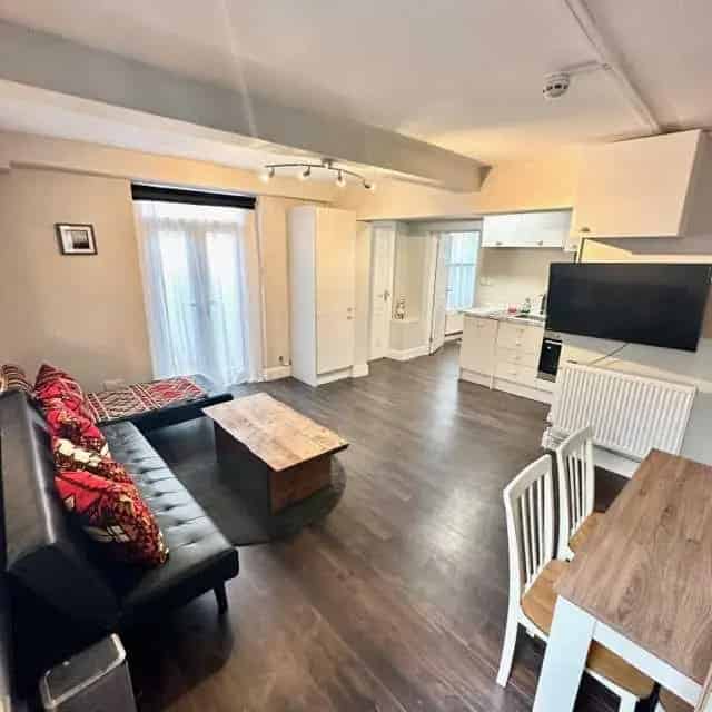 1 Bedroom Apartment To Rent
