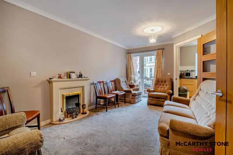 1 Bedroom Retirement Apartment for Sale