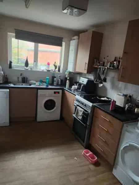 2 Bedroom Ground Floor Flat Eastleigh Near Town Centre and College