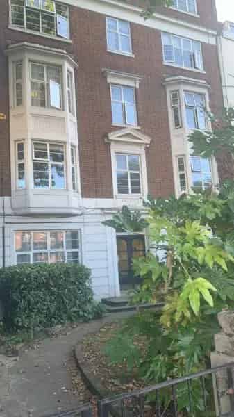 2-Bedroom Apartment near Primrose Hill and Regent's Park