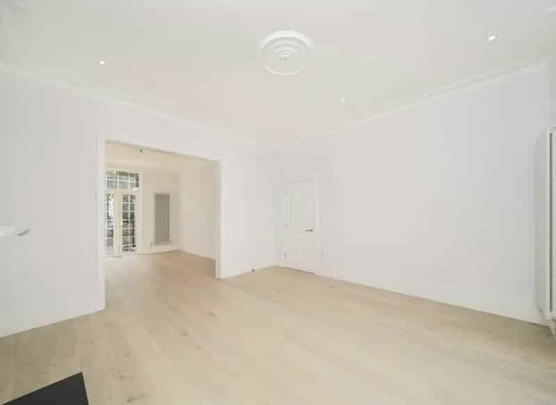 Four Bedroom Family Home Near Ravenscourt Park
