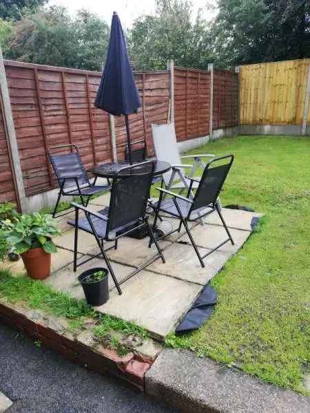 2 Bed Corner House Double Driveway Large Garden Council Right To Buy