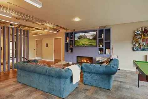 88 m² Silver Studio Flat Aberdeen
