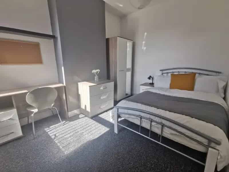 1 Bedroom House Share to Rent