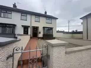 Family Home End Terrace House Three Bedrooms Garden Parking
