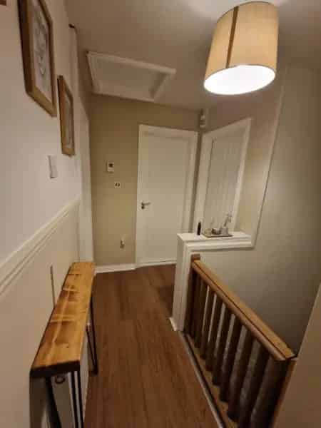 2 Bedroom Downstairs Flat with Garden and Shed