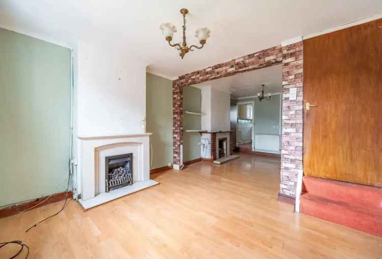 3 Bedroom Mid Terrace House for Sale Chain Free