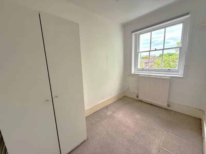 2 Bed Flat for Sale in Camberwell