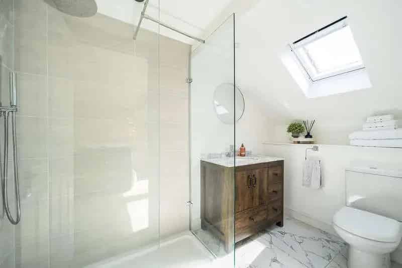 5 Bed Family Home for Sale Modern Extended Layout Landscaped Garden