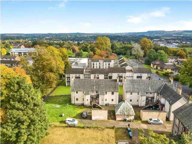 2 bedroom end-terraced house for sale