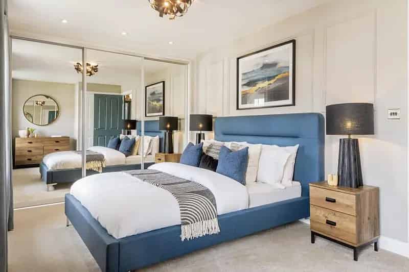 4 bed house for sale