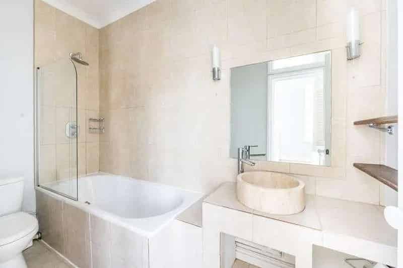 2 Bed Flat for Sale near Fulham Road