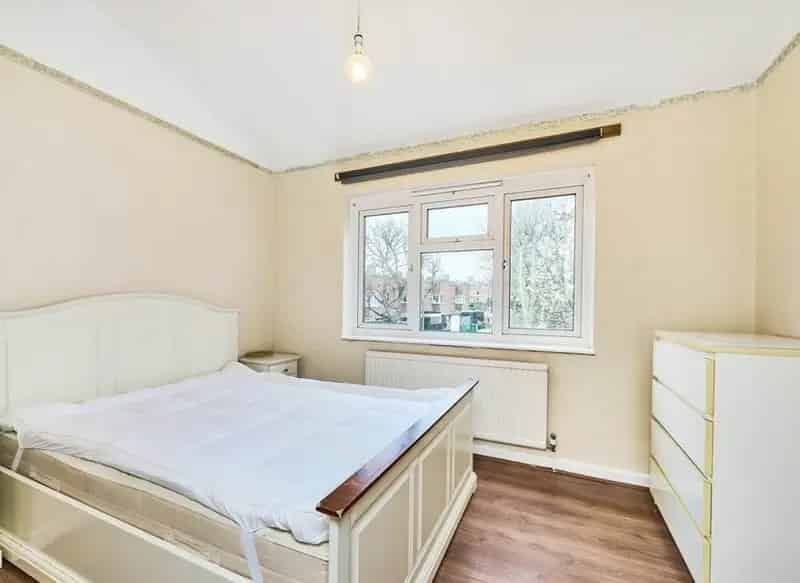 Large 4 Bedroom House for Professionals - Private Garden Parking