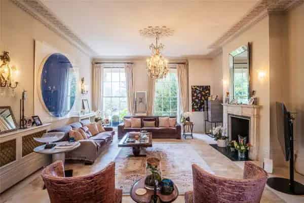 Elegant Regent's Park Property with Mews House and Planning Consent