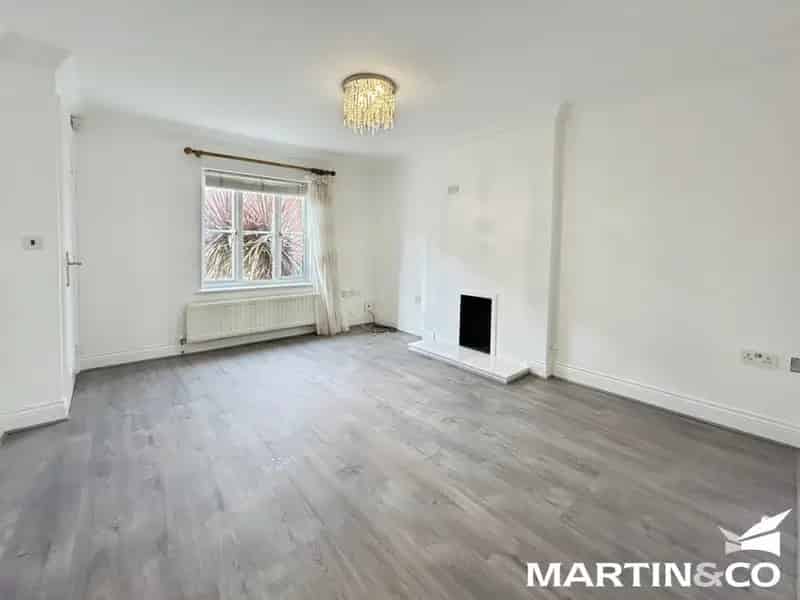 3 bedroom House
to rent