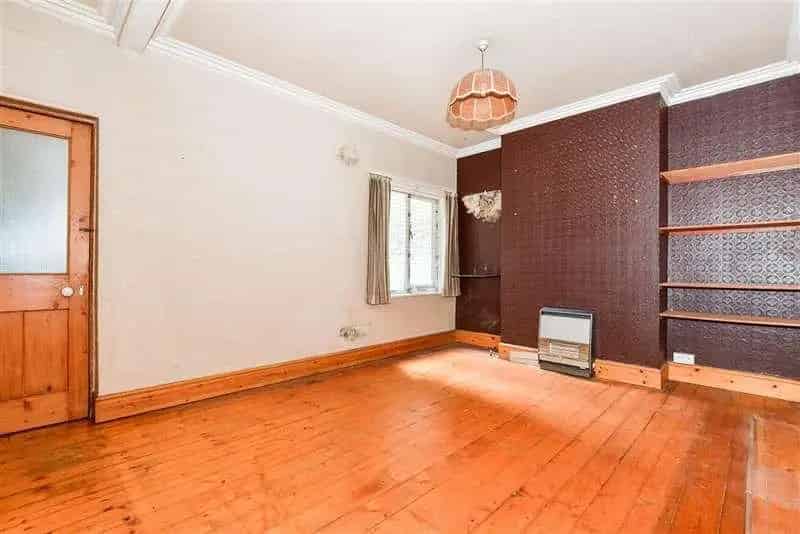 3 Bed Semi-Detached Victorian House for Sale by Auction