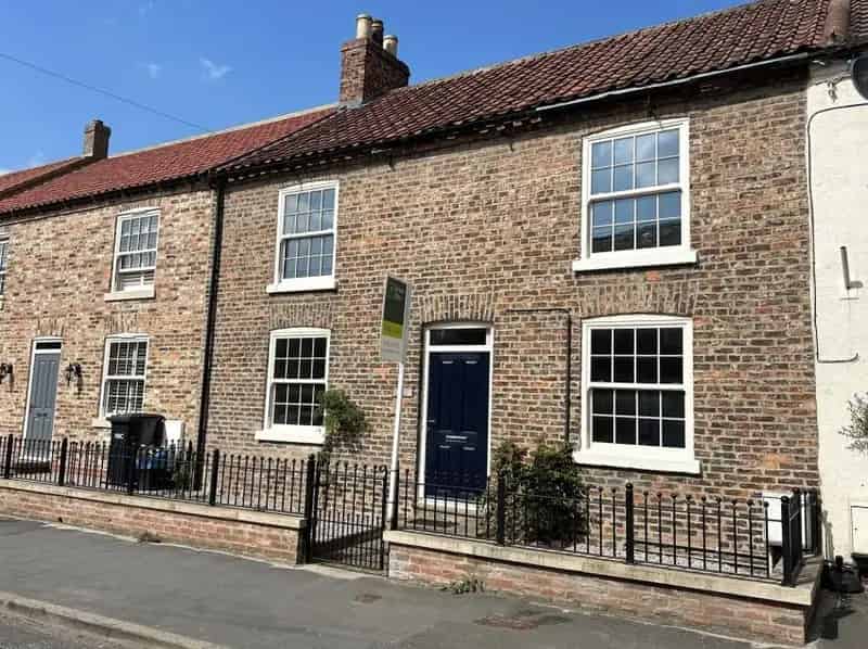 4 Bed House for Sale Charming Period Cottage