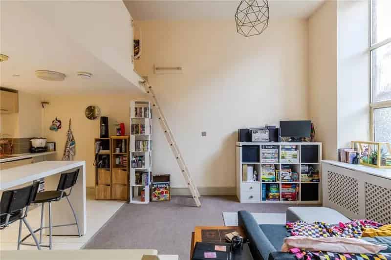 1 Bedroom Apartment for Sale