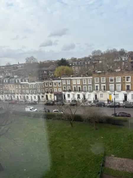 Camden Town House Near Shops and Schools Easy Central London Commute