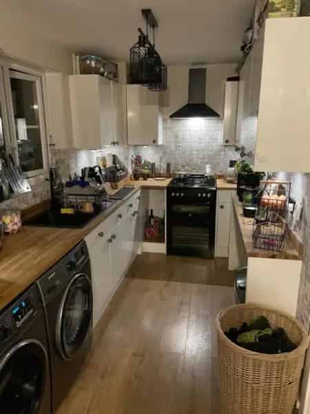 4 Double 3 Story House with Garden