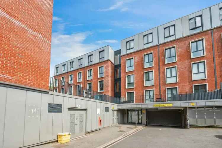 1 Bedroom Apartment for Sale Leasehold Ground Rent Details
