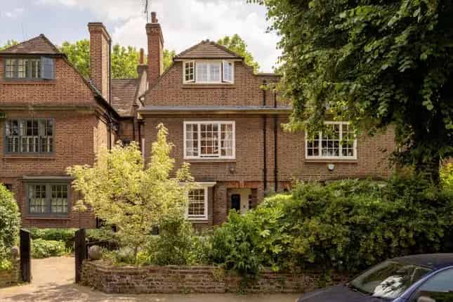 5 Bedroom House for Sale Chelsea SW3