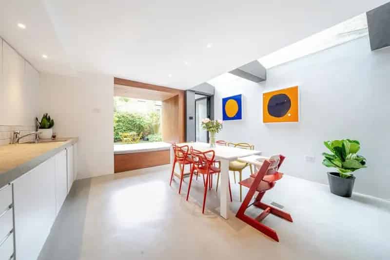 Four Bedroom Victorian House Near Brockwell Park