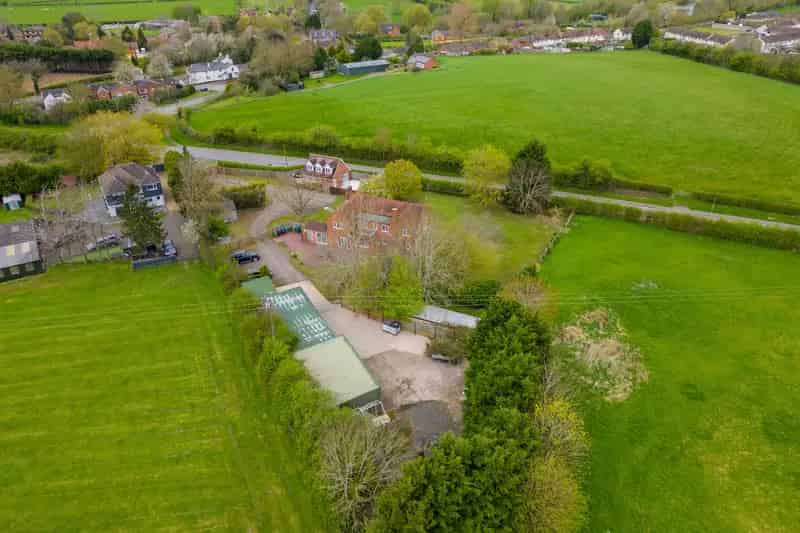 Hill Farm 6-Bed Farmhouse Cottage 38 Acres Rural Views