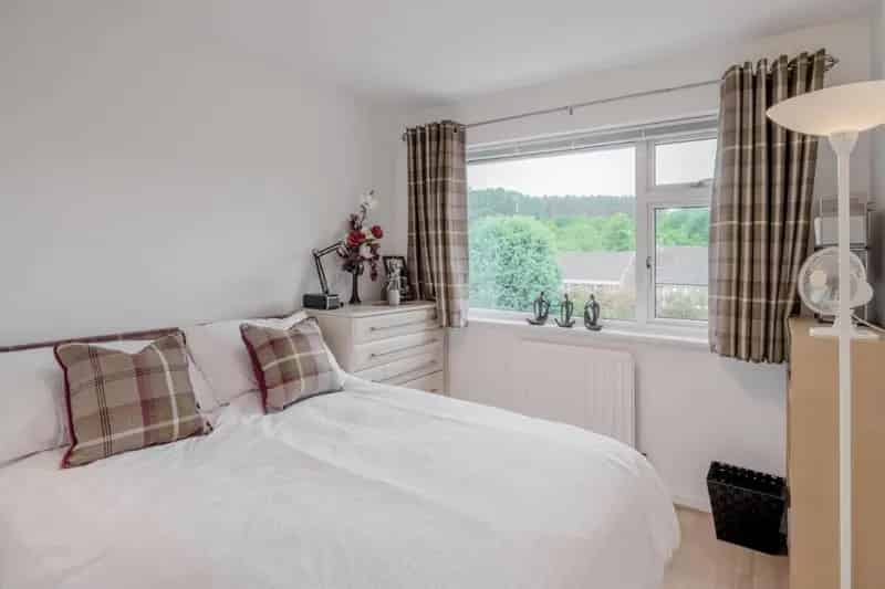 4 Bed Detached House for Sale