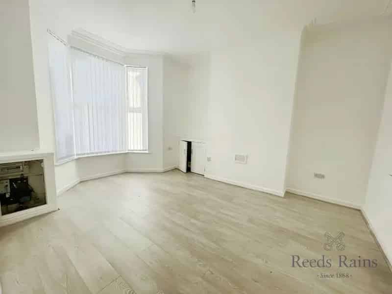 2 Bedroom Mid Terrace House For Sale Liverpool