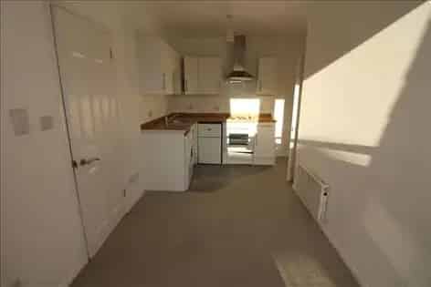 1 Bedroom Flat Southampton 18m² Available June