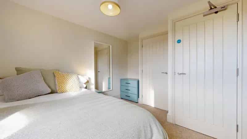 1 bedroom House of Multiple Occupation
 To Rent