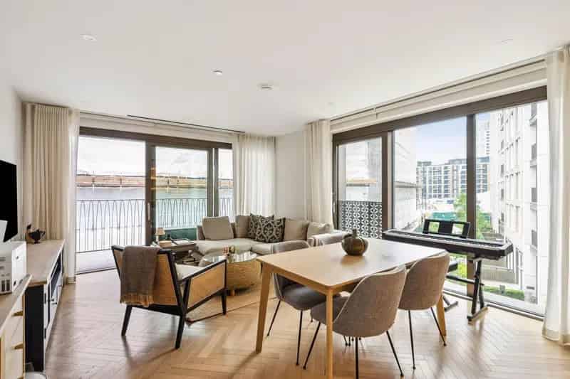 2-Bed Flat to Rent in London SW6 - Saxon House