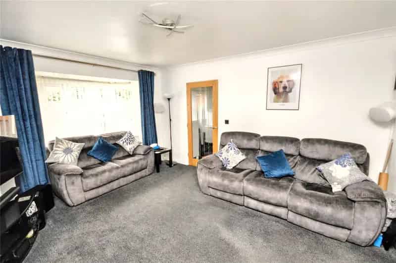 Four Bedroom Detached House with Stunning Views