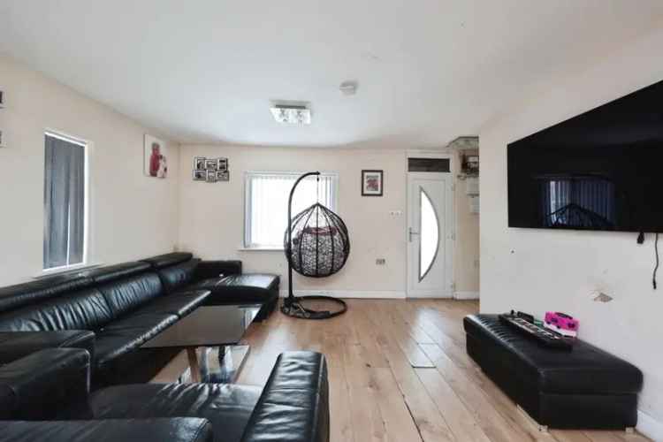 Three Bedroom Semi-Detached House with Extension Potential