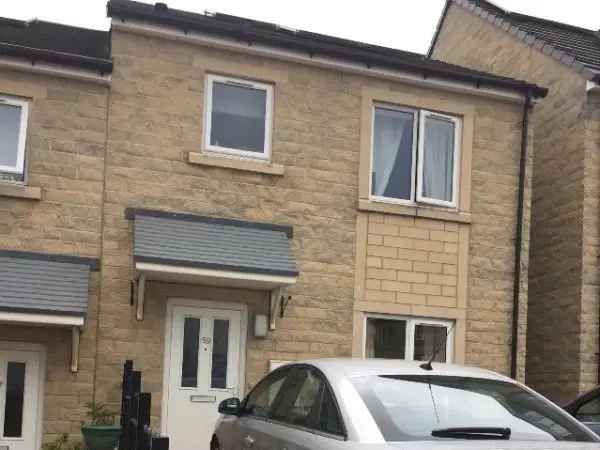 House For Rent in Calderdale, England