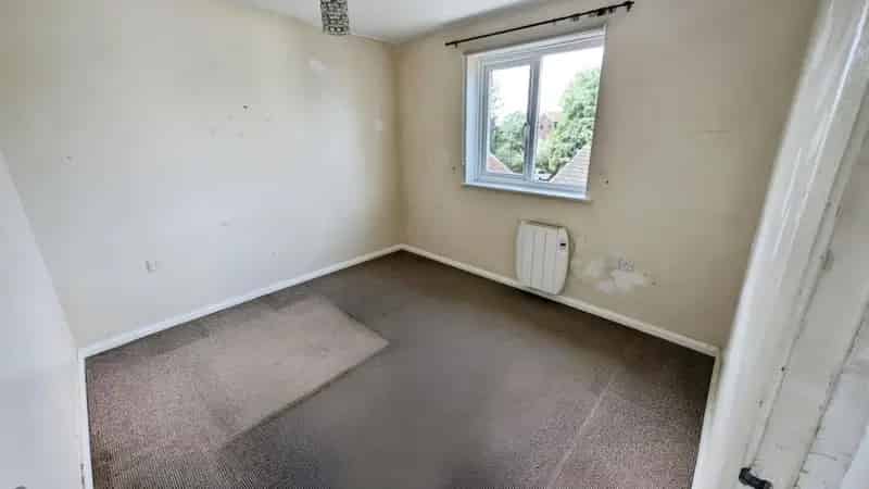 1 Bed Flat for Sale - Modern Method Auction