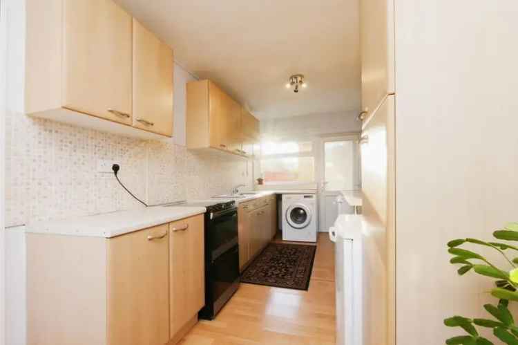 4 Bedroom End Terrace House for Sale in York