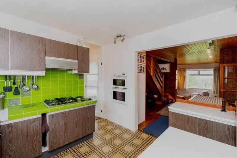 Spacious 4-Bedroom Chalet Bungalow with 1-Acre Garden and Double Garage