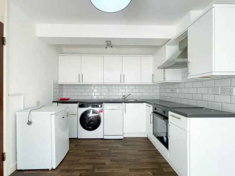 2 Bedroom Flat St George City Centre Available Now